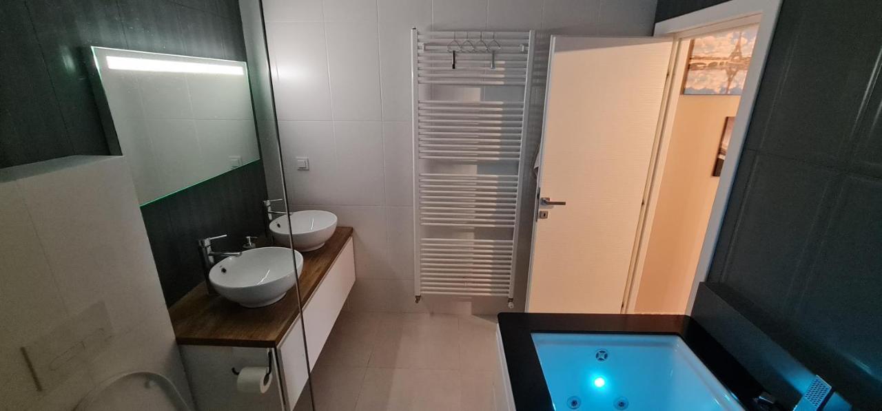 Tonitza Apartament Клуж-Напока Экстерьер фото